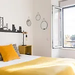 Panoramic Graça Duplex With Castle&river Views *