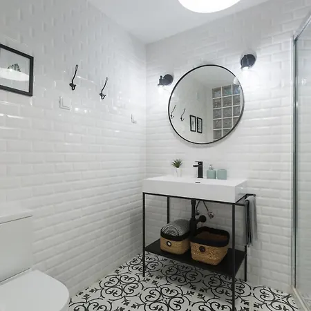 Magnificent Flat With Spectacular Views In Graca ליסבון