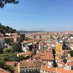 Panoramic Graca Duplex With Castle And River Views By Nestatlisbon Apartment
