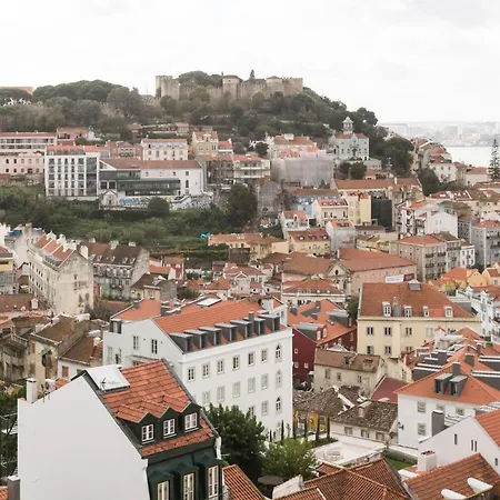 Panoramic Graça Duplex With Castle&river Views *