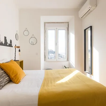 Apartment Magnificent Flat With Spectacular Views In Graca *